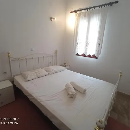 Elaiolithos Villa *